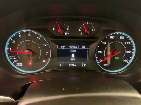 Used 2018 Chevrolet Malibu LT FWD image 22
