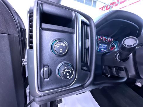 Used 2018 Chevrolet Silverado 1500 LT w/ All Star Edition image 16