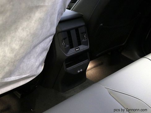 Used 2025 BMW X3 xDrive30i image 14