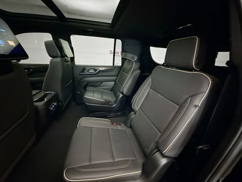 Used 2025 GMC Yukon XL Elevation w/ Elevation Premium Package image 26