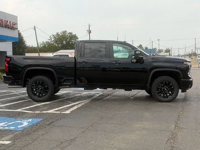 New 2026 Chevrolet Silverado 2500 LT w/ Trail Boss Package