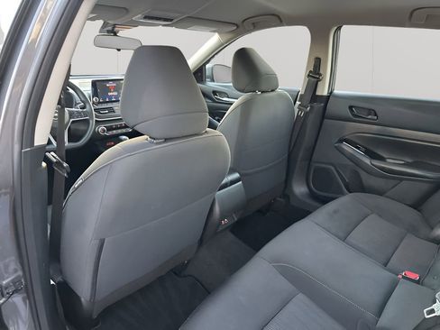 Used 2023 Nissan Altima 2.5 SV image 18