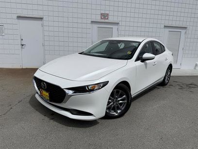 New 2025 MAZDA MAZDA3 s
