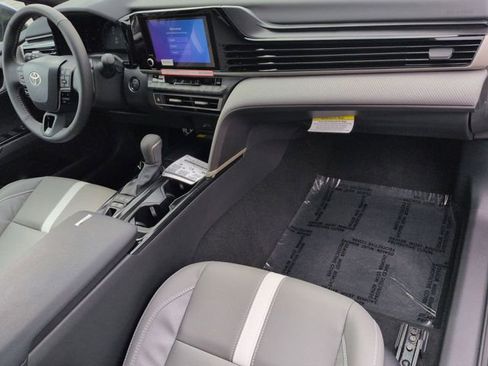 Certified 2026 Toyota Camry SE FWD image 30