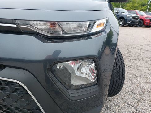 Used 2020 Kia Soul LX FWD image 31