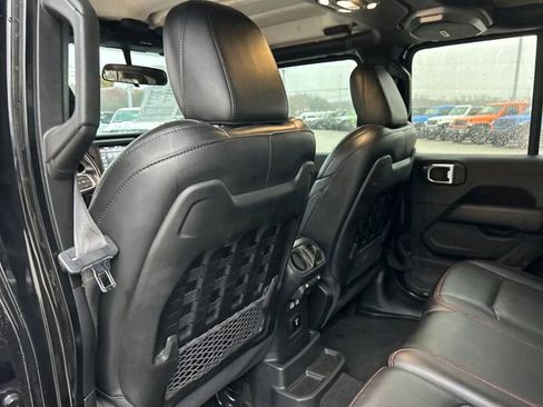 Used 2021 Jeep Wrangler Unlimited Rubicon w/ Xtreme Recon 35" Tire Package image 37