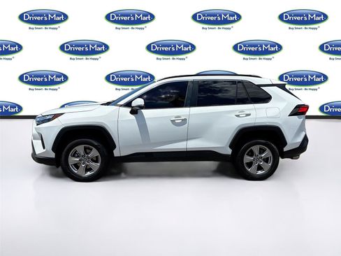 Used 2023 Toyota RAV4 XLE w/ Convenience Package FWD image 4