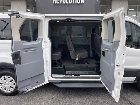 Used 2019 Ford Transit 350 XLT image 30