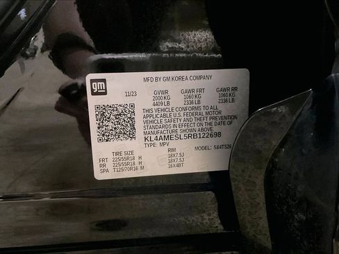 Used 2024 Buick Encore GX Sport Touring AWD/4WD image 29