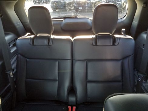 Used 2025 Ford Explorer ST-Line image 16