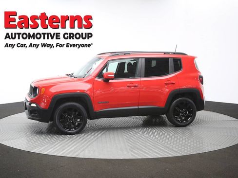 Used 2018 Jeep Renegade Altitude AWD/4WD image 59