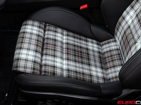 Used 2025 Porsche 911 Turbo S image 46