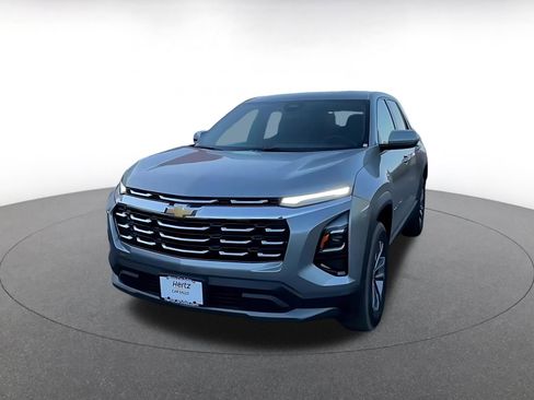 Used 2025 Chevrolet Equinox LT image 7