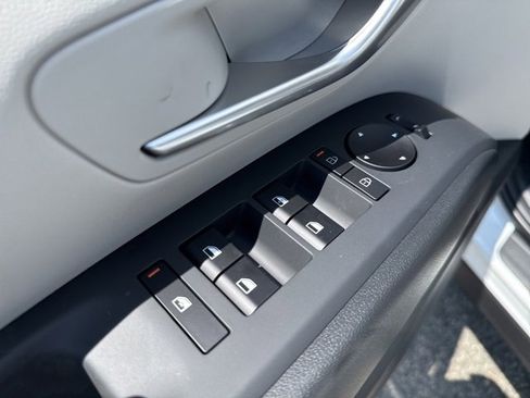 New 2025 Hyundai Tucson SE image 14