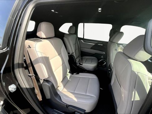 New 2026 GMC Acadia Elevation w/ Black Edition FWD image 11
