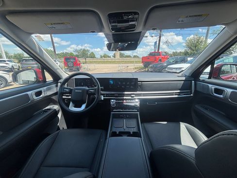 Used 2026 Hyundai Santa Fe SEL FWD image 32