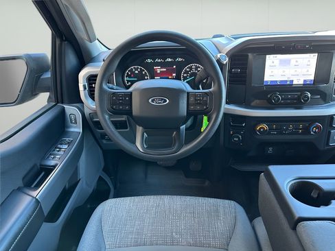 Used 2022 Ford F150 XLT image 13