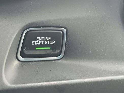 Used 2022 Chevrolet Camaro LT image 17