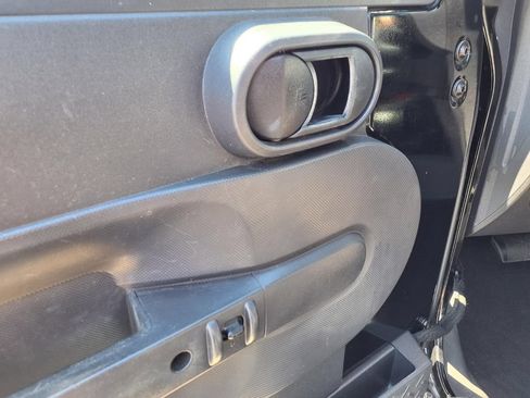 Used 2008 Jeep Wrangler X AWD/4WD image 18