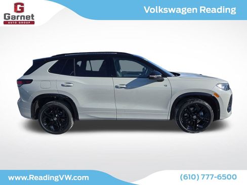 New 2026 Volkswagen Tiguan SE R-Line image 6