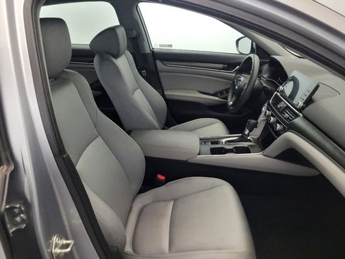 Used 2019 Honda Accord LX image 21