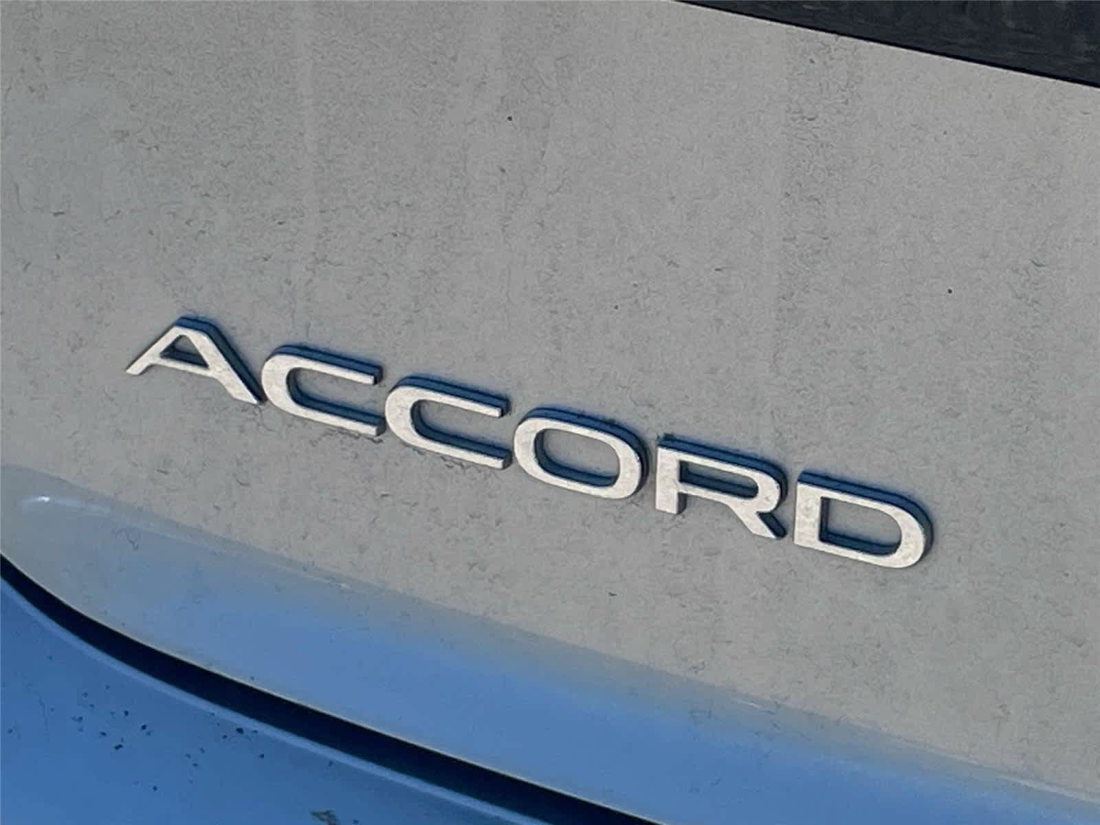 Used 2025 Honda Accord SE image 10