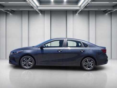 Certified 2024 Kia Forte LXS FWD image 7