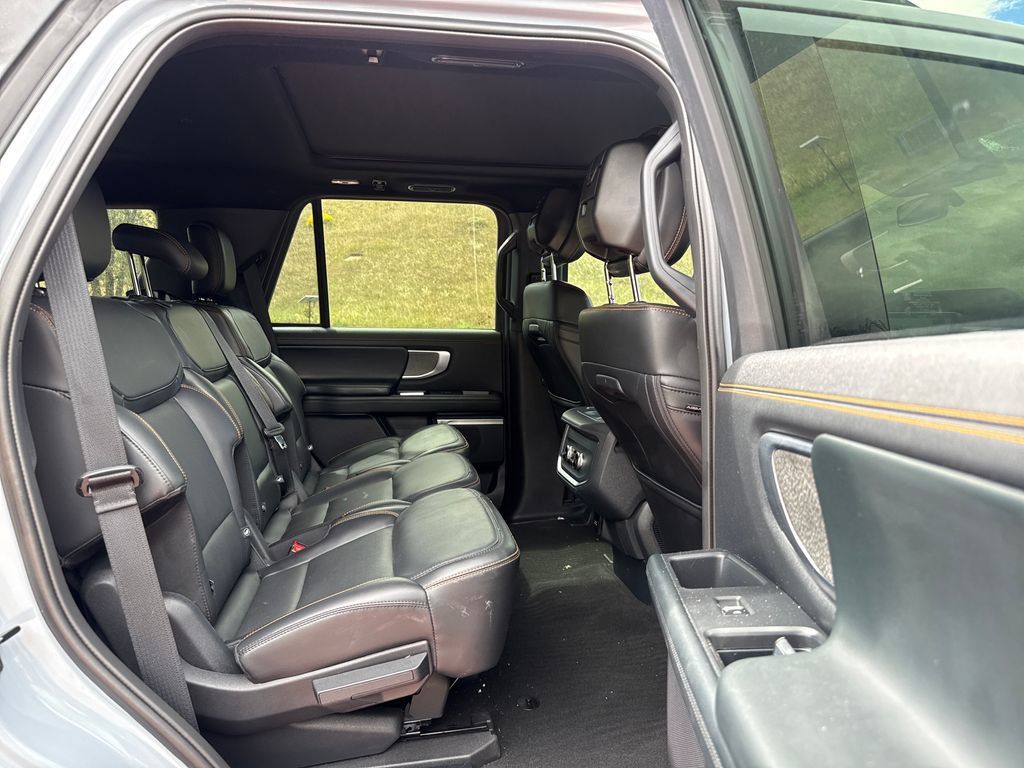 Used 2026 Ford Expedition Tremor AWD/4WD image 26