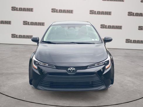 Used 2023 Toyota Corolla LE FWD image 8