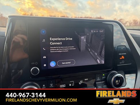 Used 2023 Toyota Highlander L image 17