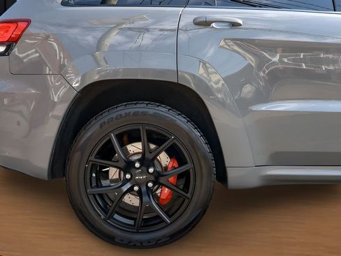 Used 2020 Jeep Grand Cherokee SRT AWD/4WD image 13