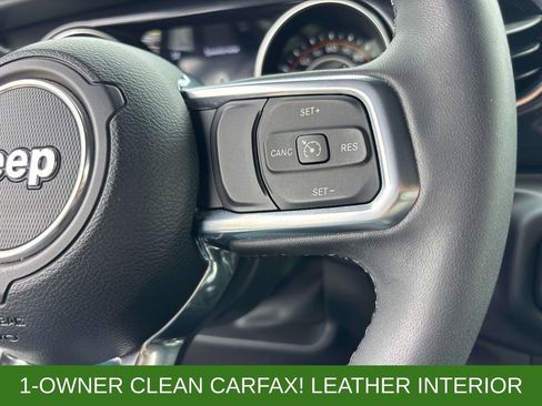 Used 2023 Jeep Wrangler Unlimited Sahara AWD/4WD image 19