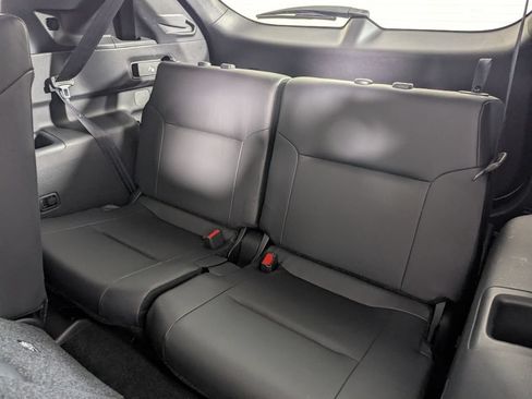 Used 2022 Mitsubishi Outlander SE FWD image 27