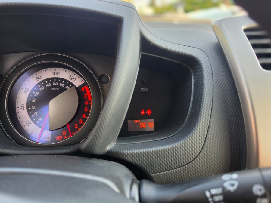 Used 2014 Scion xD FWD image 19
