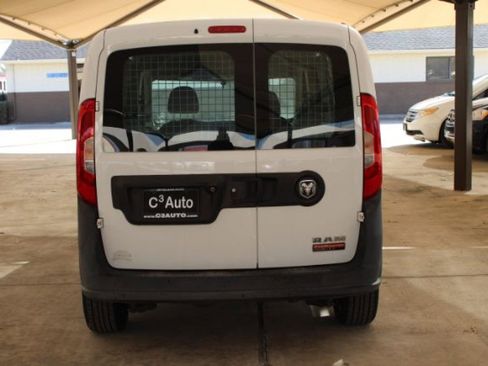 Used 2016 RAM ProMaster City Tradesman image 9