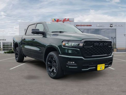 New 2026 RAM 1500 2WD Crew Cab image 7