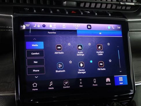 Used 2021 Jeep Grand Cherokee L Overland w/ Luxury Tech Group IV image 42