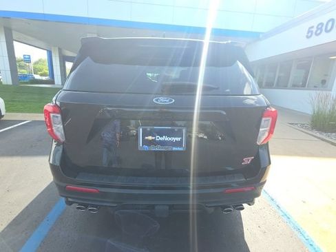 Used 2023 Ford Explorer ST w/ Equipment Group 401A AWD/4WD image 7