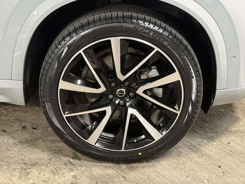 Used 2024 Volvo XC90 B6 Ultimate w/ Protection Package Premier AWD/4WD image 20
