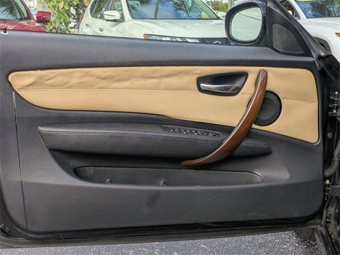 Used 2012 BMW 128i Convertible image 9