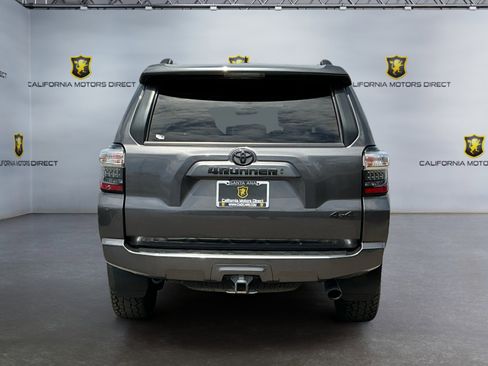 Used 2021 Toyota 4Runner SR5 Premium w/ Moonroof Package AWD/4WD image 6