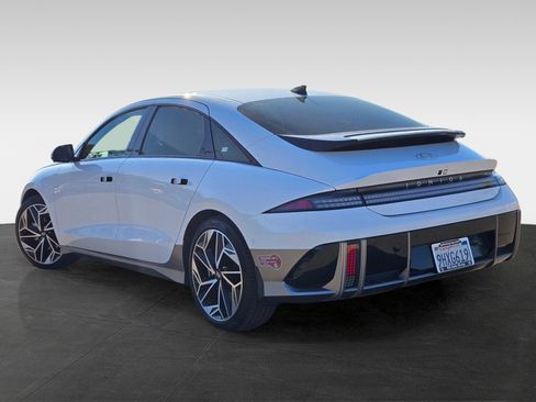 Used 2023 Hyundai Ioniq 6 Limited image 6
