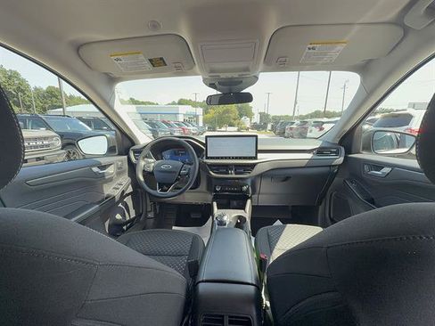 Certified 2025 Ford Escape Active w/ Active Premium Tech Pack AWD/4WD image 22