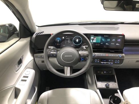 New 2026 Hyundai Kona SEL Premium AWD/4WD image 23