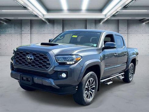 Used 2022 Toyota Tacoma TRD Sport w/ Technology Package AWD/4WD image 1
