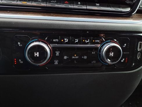 Certified 2022 GMC Sierra 1500 Elevation w/ LPO, Elevation Black Package image 14