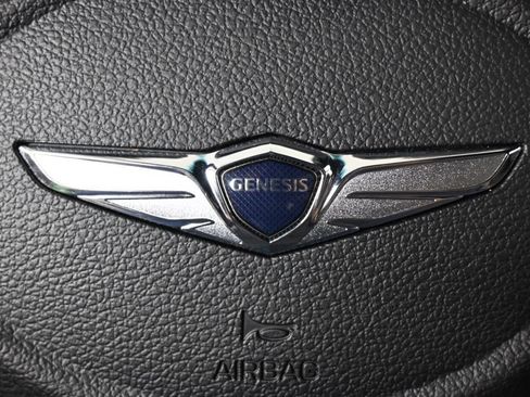 Used 2023 Genesis G70 3.3T w/ Sport Advanced Package AWD/4WD image 37