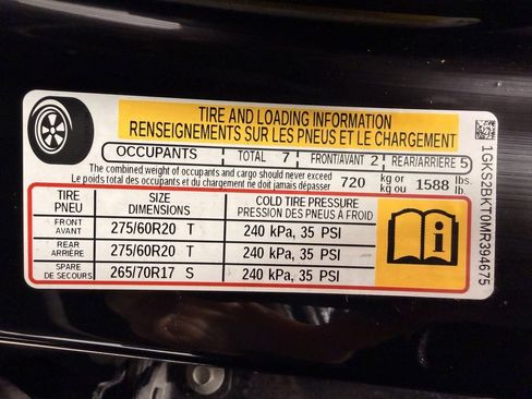 Used 2021 GMC Yukon SLT image 32