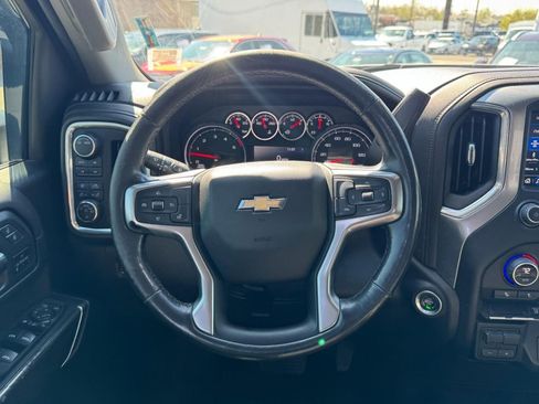 Used 2023 Chevrolet Silverado 2500 LTZ w/ Gooseneck/5TH Wheel Package AWD/4WD image 12