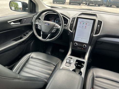 Used 2021 Ford Edge SEL w/ Convenience Package image 9
